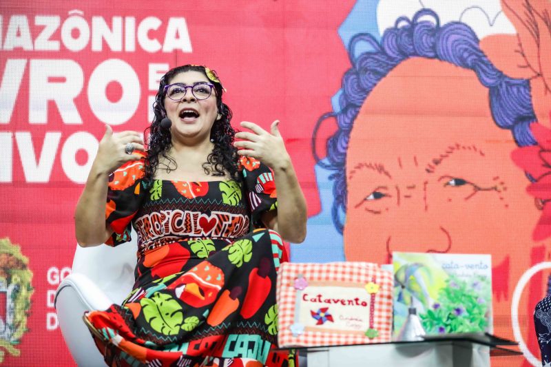 Vozes da Infância - LEIA A PALAVRA, ESCUTE A HISTÓRIA - Arena Multivozes <div class='credito_fotos'>Foto: Pedro Guerreiro / Ag. Pará | <a href='/midias/2022/originais/15078_23b40b7b-783e-5a31-68d1-9a890e85bb63.jpg' download><i class='fa-solid fa-download'></i> Download</a></div>