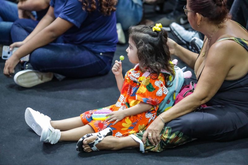 Vozes da Infância - LEIA A PALAVRA, ESCUTE A HISTÓRIA - Arena Multivozes <div class='credito_fotos'>Foto: Pedro Guerreiro / Ag. Pará | <a href='/midias/2022/originais/15078_b97fe01e-8dc1-7e1c-2cd3-9782a43b6169.jpg' download><i class='fa-solid fa-download'></i> Download</a></div>
