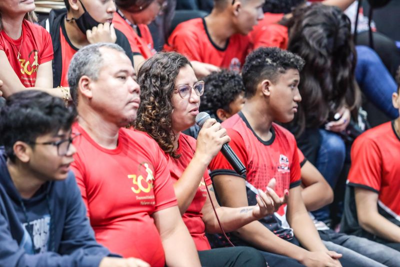 Vozes da Infância - LEIA A PALAVRA, ESCUTE A HISTÓRIA - Arena Multivozes <div class='credito_fotos'>Foto: Pedro Guerreiro / Ag. Pará | <a href='/midias/2022/originais/15078_cdf5a9c2-77cc-50ff-4082-31af5ce2d3a9.jpg' download><i class='fa-solid fa-download'></i> Download</a></div>