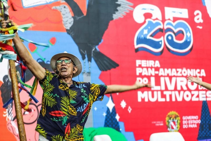 Vozes da Infância - LEIA A PALAVRA, ESCUTE A HISTÓRIA - Arena Multivozes <div class='credito_fotos'>Foto: Pedro Guerreiro / Ag. Pará | <a href='/midias/2022/originais/15078_ecdf2ead-ab08-3ecc-62b0-7f2ef38ef95a.jpg' download><i class='fa-solid fa-download'></i> Download</a></div>