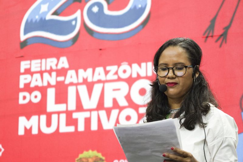 érika de aquino <div class='credito_fotos'>Foto: Pedro Guerreiro / Ag. Pará | <a href='/midias/2022/originais/15097_5b72f7ab-9f84-5ba0-b2b3-f3f9c9da588d.jpg' download><i class='fa-solid fa-download'></i> Download</a></div>