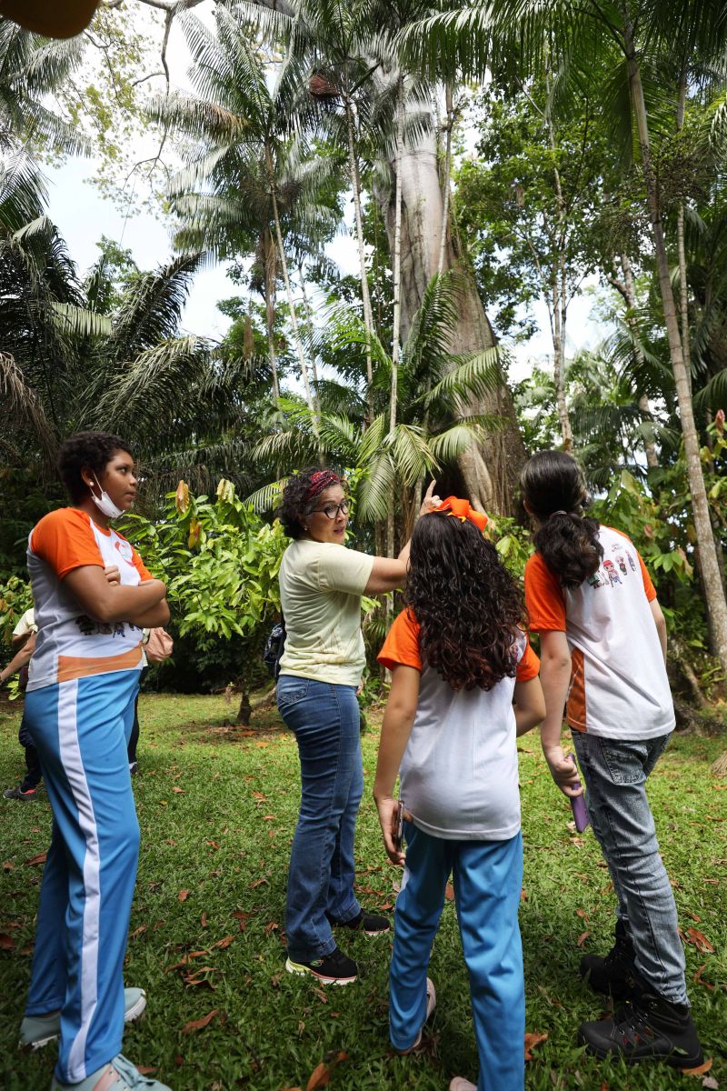 Crianças em Tratamento contra o Câncer visitam Fabrica de Chocolate no Combu - Fotos Bruno Cecim - Ag.Pará <div class='credito_fotos'>Foto: Bruno Cecim / Ag.Pará | <a href='/midias/2022/originais/15134_80a95e82-d10d-986f-61dd-bf1954e93569.jpg' download><i class='fa-solid fa-download'></i> Download</a></div>