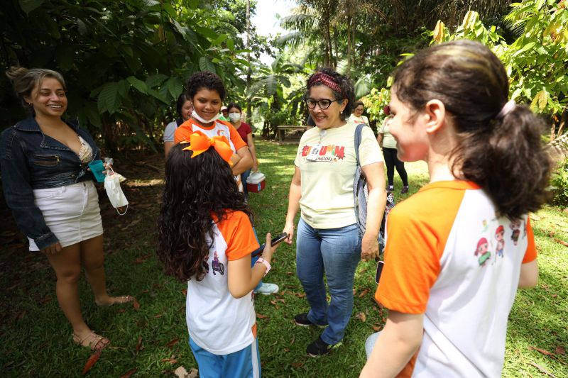 Crianças em Tratamento contra o Câncer visitam Fabrica de Chocolate no Combu - Fotos Bruno Cecim - Ag.Pará <div class='credito_fotos'>Foto: Bruno Cecim / Ag.Pará | <a href='/midias/2022/originais/15134_b408ca28-78be-9b80-c0f6-dff203f5254b.jpg' download><i class='fa-solid fa-download'></i> Download</a></div>