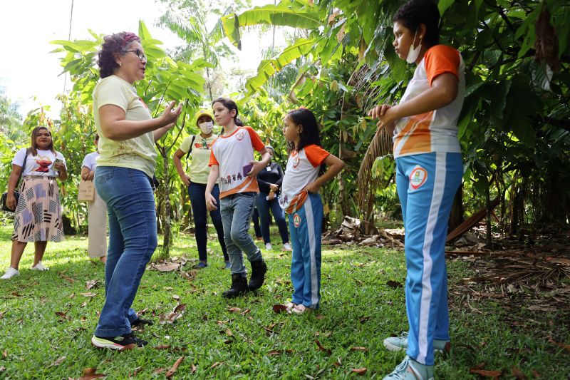 Crianças em Tratamento contra o Câncer visitam Fabrica de Chocolate no Combu - Fotos Bruno Cecim - Ag.Pará <div class='credito_fotos'>Foto: Bruno Cecim / Ag.Pará | <a href='/midias/2022/originais/15134_f458dc8f-ef35-e9af-6c7a-b28ae9228cd7.jpg' download><i class='fa-solid fa-download'></i> Download</a></div>