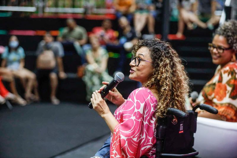 Clarinhamar e Telma Cunha Mediação de Marcela Castro FT Alex Ribeiro <div class='credito_fotos'>Foto: Alex Ribeiro / Ag. Pará | <a href='/midias/2022/originais/15135_a512ba8e-3ffd-2063-fec3-97a95b1c5bcb.jpg' download><i class='fa-solid fa-download'></i> Download</a></div>