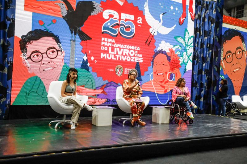 Clarinhamar e Telma Cunha Mediação de Marcela Castro FT Alex Ribeiro <div class='credito_fotos'>Foto: Alex Ribeiro / Ag. Pará | <a href='/midias/2022/originais/15135_ed212dec-f464-cbcc-fb92-48e3f7c85382.jpg' download><i class='fa-solid fa-download'></i> Download</a></div>