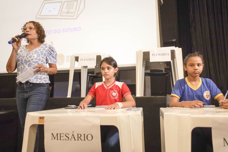  <div class='credito_fotos'>Foto: Pedro Guerreiro / Ag. Pará   |   <a href='/midias/2022/originais/15175_13e34a97-0f16-3907-fac6-557fc2601f54.jpg' download><i class='fa-solid fa-download'></i> Download</a></div>