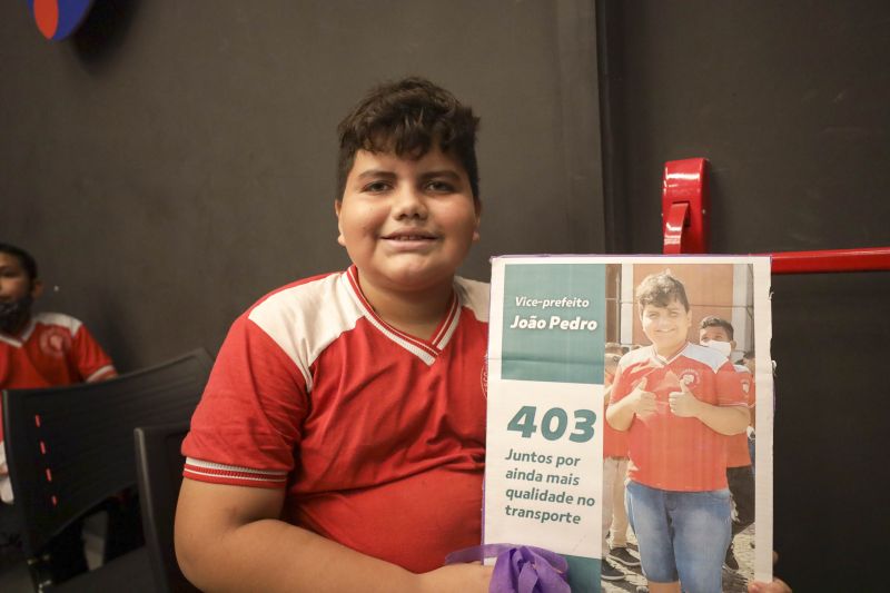 João Pedro Ferreira - Estudante <div class='credito_fotos'>Foto: Pedro Guerreiro / Ag. Pará   |   <a href='/midias/2022/originais/15175_9896cae8-d61a-7e33-bbce-003d7d1d6ff8.jpg' download><i class='fa-solid fa-download'></i> Download</a></div>