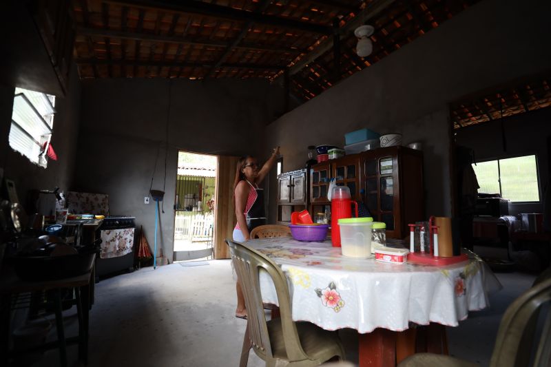 SUA CASA PEIXE BOI - Rodrigo Pinheiro AgPará <div class='credito_fotos'>Foto: Rodrigo Pinheiro / Ag.Pará | <a href='/midias/2022/originais/15185_8e234fe8-582c-6e8e-f479-95525240087e.jpg' download><i class='fa-solid fa-download'></i> Download</a></div>