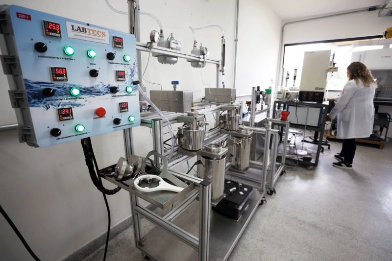 Mês_Ciência e Tecnologia - LABTECS - Fotos Bruno Cecim - Ag.Pará <div class='credito_fotos'>Foto: Bruno Cecim / Ag.Pará | <a href='/midias/2022/originais/15256_6f6ca1e6-d282-2c97-da25-8793787e2c19.jpg' download><i class='fa-solid fa-download'></i> Download</a></div>