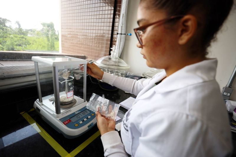 Mês_Ciência e Tecnologia - LABTECS - Fotos Bruno Cecim - Ag.Pará <div class='credito_fotos'>Foto: Bruno Cecim / Ag.Pará | <a href='/midias/2022/originais/15256_d32b59b5-ae2b-e0ee-a082-dbbc3ff5f944.jpg' download><i class='fa-solid fa-download'></i> Download</a></div>