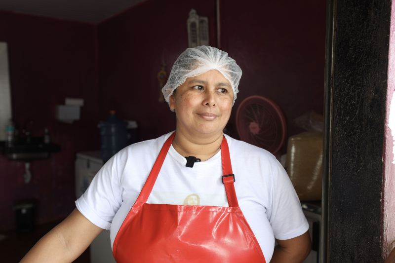 HELENA TENÓRIO