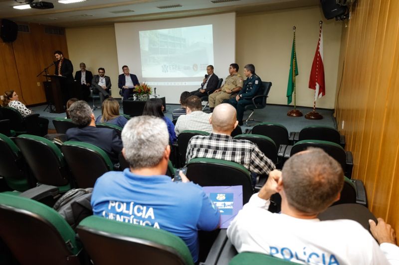 <div class='credito_fotos'>Foto: Alex Ribeiro / Ag. Pará | <a href='/midias/2022/originais/15267_7298109a-7c6c-49d9-74f3-e07c491b4e9a.jpg' download><i class='fa-solid fa-download'></i> Download</a></div>