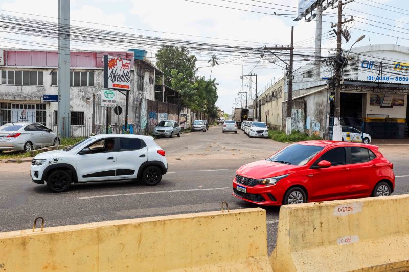 Rua Débora Calandrini <div class='credito_fotos'>Foto: Marcelo Seabra / Ag. Pará   |   <a href='/midias/2022/originais/15312_c93741a9-37d3-8285-313c-500cd02a948c.jpg' download><i class='fa-solid fa-download'></i> Download</a></div>
