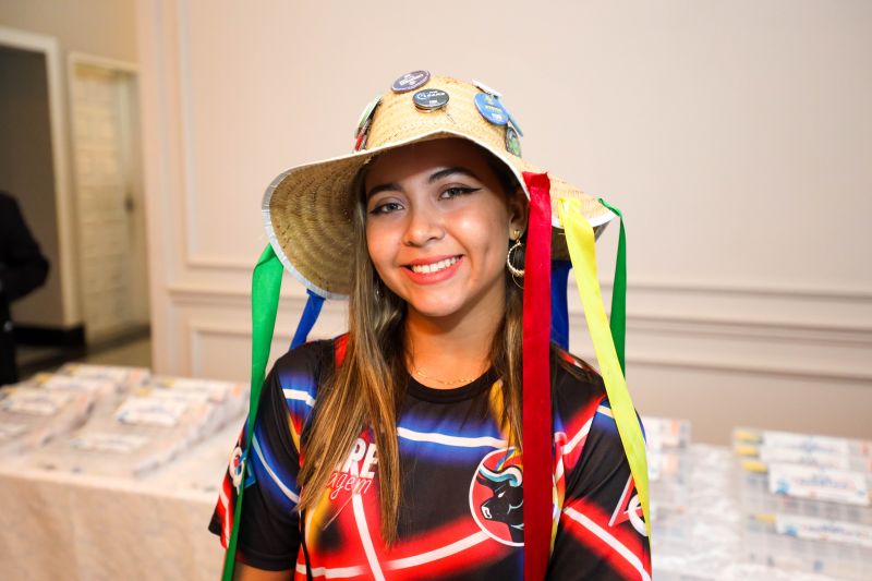 KAREN SOUZA