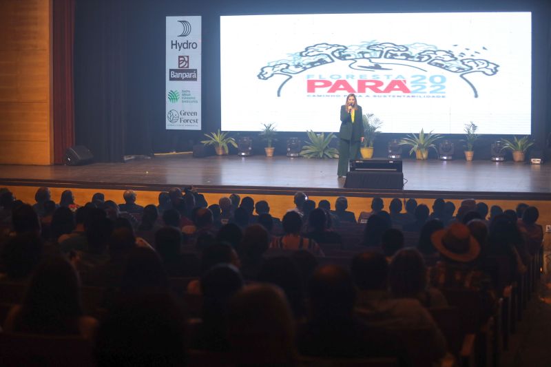 Floresta Pará 2022 Imagens do Evento e da vice governadora <div class='credito_fotos'>Foto: Rodrigo Pinheiro / Ag.Pará | <a href='/midias/2022/originais/15378_403b7932-06b2-7074-f250-d4a8b110faf6.jpg' download><i class='fa-solid fa-download'></i> Download</a></div>