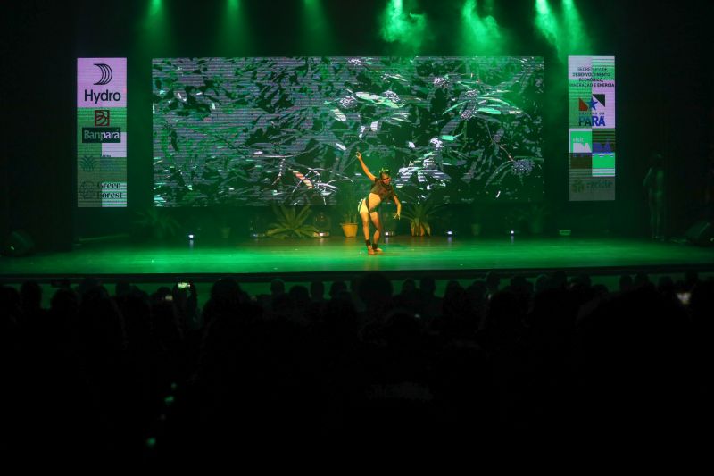 Floresta Pará 2022 Imagens do Evento e da vice governadora <div class='credito_fotos'>Foto: Rodrigo Pinheiro / Ag.Pará | <a href='/midias/2022/originais/15378_42c22d9c-50f6-e855-13c5-ea07f41cce82.jpg' download><i class='fa-solid fa-download'></i> Download</a></div>