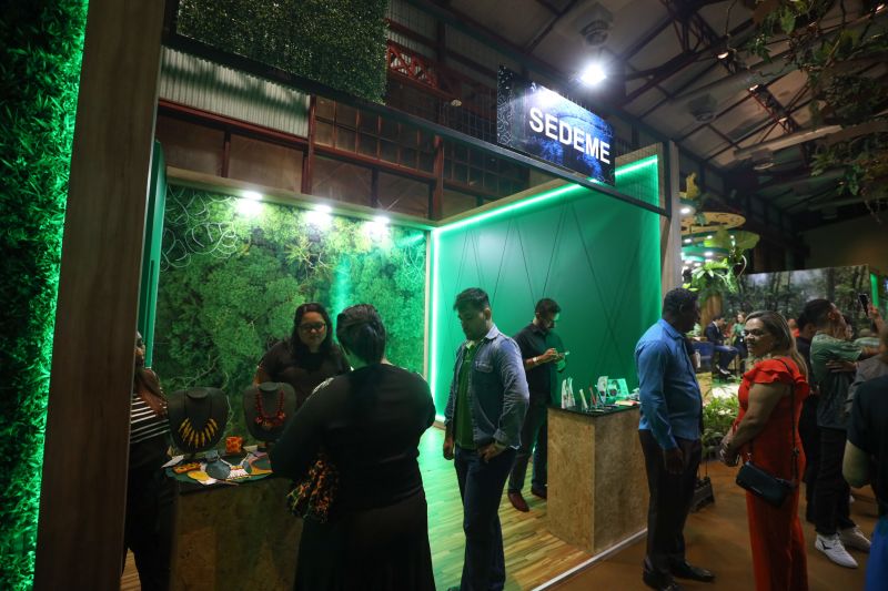 Floresta Pará 2022 Imagens do Evento e da vice governadora <div class='credito_fotos'>Foto: Rodrigo Pinheiro / Ag.Pará | <a href='/midias/2022/originais/15378_adceabd8-fbcb-d45d-31e4-585396605b43.jpg' download><i class='fa-solid fa-download'></i> Download</a></div>
