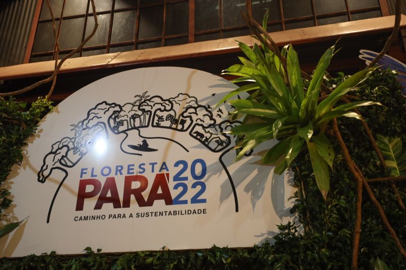 Floresta Pará 2022 Imagens do Evento e da vice governadora <div class='credito_fotos'>Foto: Rodrigo Pinheiro / Ag.Pará | <a href='/midias/2022/originais/15378_c7984c23-a146-8d92-910b-9e005ce223ce.jpg' download><i class='fa-solid fa-download'></i> Download</a></div>