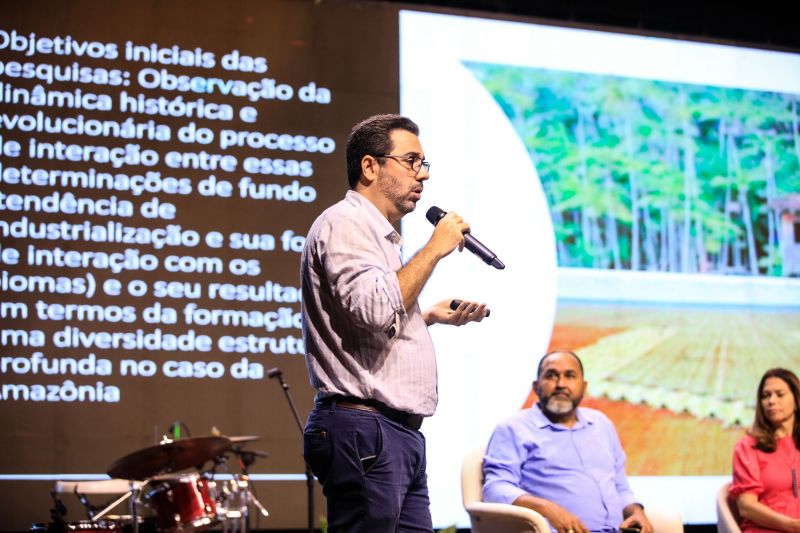<div class='credito_fotos'>Foto: Marco Santos / Ag. Pará | <a href='/midias/2022/originais/15382_2ff6eafa-52f7-7337-6cc4-aa15d7b30e67.jpg' download><i class='fa-solid fa-download'></i> Download</a></div>