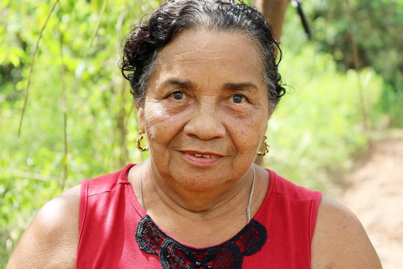 Maria do Rosário, agricultora <div class='credito_fotos'>Foto: Bruno Cecim / Ag.Pará   |   <a href='/midias/2022/originais/15433_9e3885be-5b21-041b-793e-572e4a4287d0.jpg' download><i class='fa-solid fa-download'></i> Download</a></div>