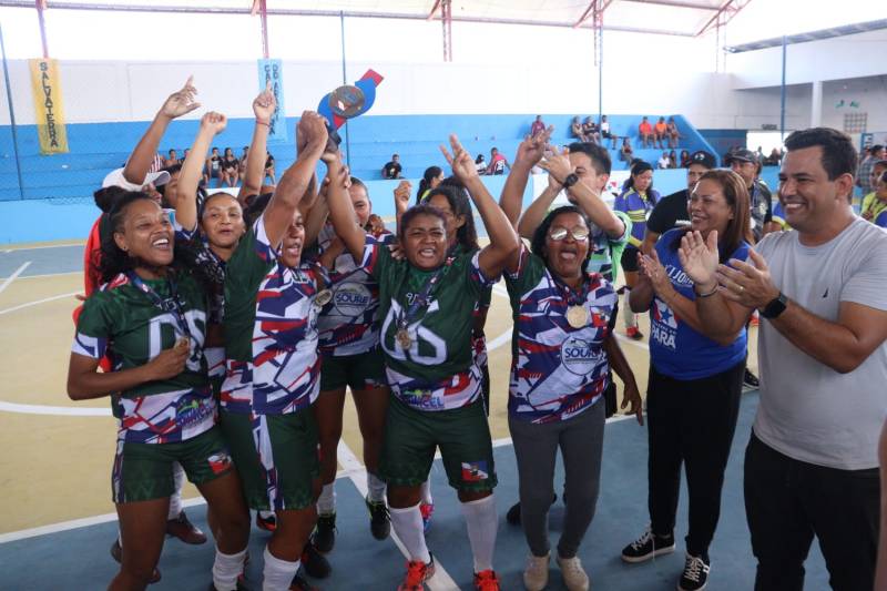 Delegação do Futsal Feminino de Soure
