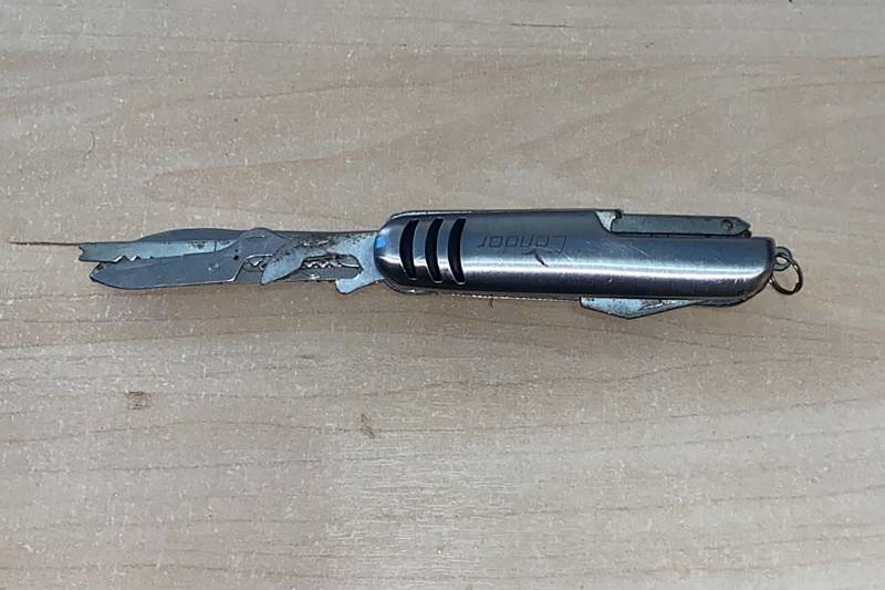 Arma usada para manter a mãe em cárcere privado 