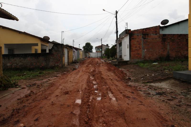 Travessa Jovita (bairro Taíra)