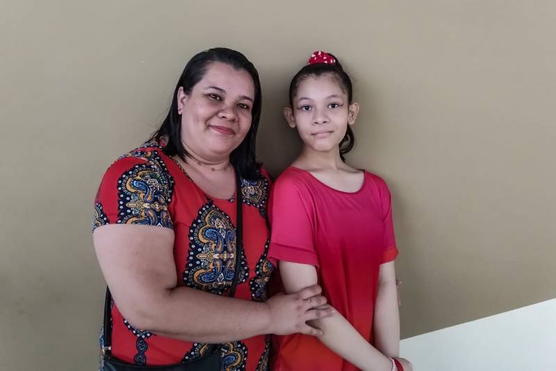 Daiane Duarte - mãe da criança participante