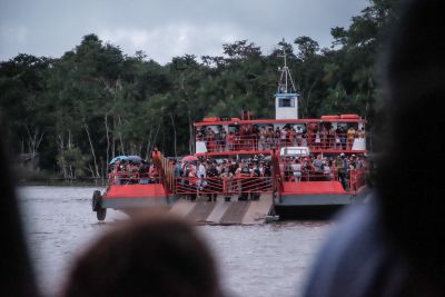 notícia: Estado garante duas embarcações para travessia 24h entre Icoaraci e Outeiro