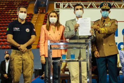notícia: Estado firma contrato com organizadora do concurso público do Corpo de Bombeiros 