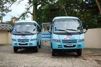 notícia: Estado entrega ônibus e novo centro especializado e amplia oferta de ensino para alunos com deficiência