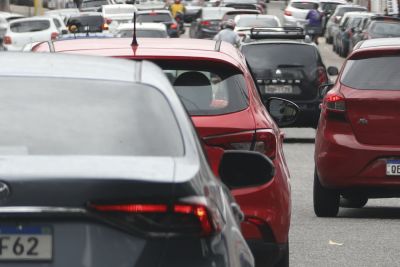 notícia: Veículos com finais de placa 40 a 60 podem ter descontos no IPVA até segunda-feira (11) 