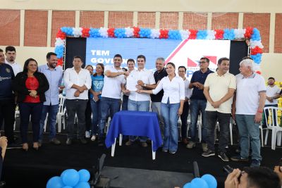 notícia: Vitória do Xingu recebe 3 quilômetros de pavimentação asfáltica 