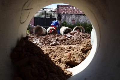 notícia: Em 2022, SEDOP executou obras que fortaleceram a infraestrutura urbana, saúde e turismo 