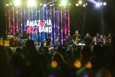 galeria: feira do livro 2022 - show da Banda Orquestra Amazonia Jazz Band