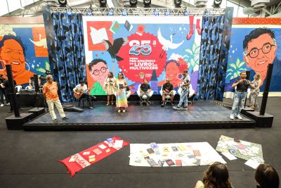 galeria: FEIRA DO LIVRO 2022 - Sarau na Feira - Recomeço