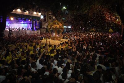 notícia: Trasladação marca reencontro de fiéis e retorno das romarias de rua do Círio