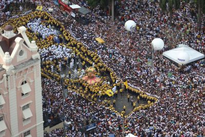 notícia: Procissão de domingo reúne mais de 2,5 milhões de pessoas 