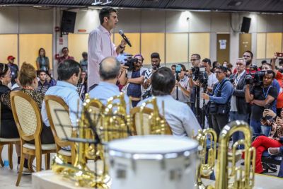 notícia: Governo do Pará entrega instrumentos musicais para 48 escolas da rede estadual