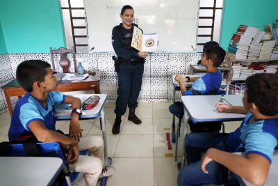 notícia: No Pará, Polícia Militar promove ações de prevenção contra o uso de drogas e alcolismo