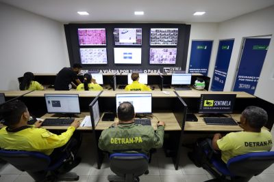 notícia: Central de Videomonitoramento do Detran coíbe irregularidades no trânsito