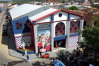 notícia: Teatro Museu da Marujada é entregue reconstruído e ganha as bençãos de São Benedito