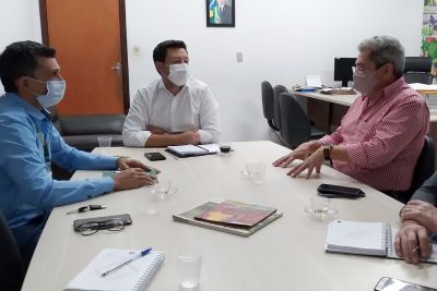 notícia: Parceria entre Emater e Incra beneficiará mais de 3 mil famílias assentadas no sudeste do Pará 