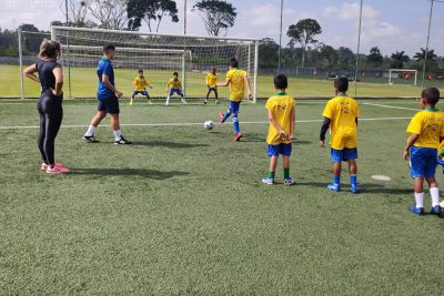 notícia: Cem alunos do Projeto Gol do Brasil retornam às aulas presenciais