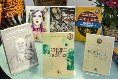 notícia: Livros da editora da Ioepa irão compor o acervo do Museu do Marajó