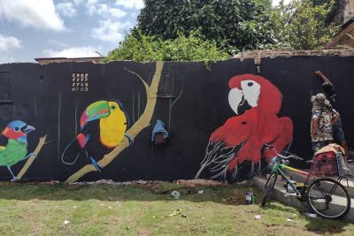 notícia: Avenida Padre Bruno Secchi ganha intervenção artística de moradores