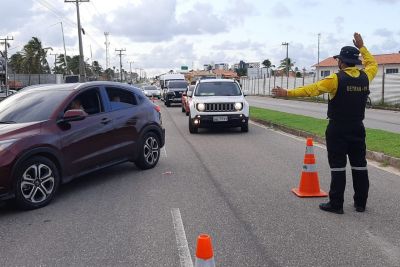 notícia: Operação Lei Seca do Detran coíbe consumo de bebida alcoólica no trânsito em Salinópolis 