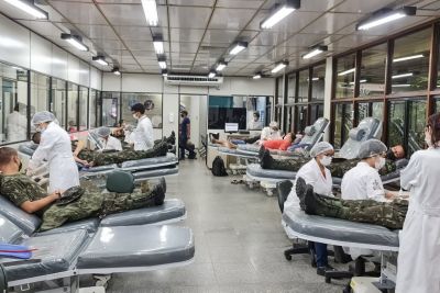 notícia: Final de semana de solidariedade em hemocentros beneficia mais de 1.200 pacientes