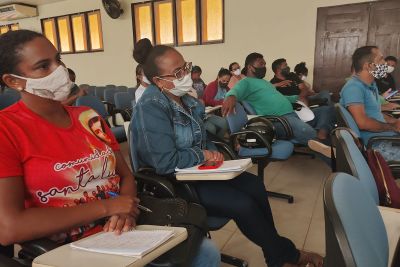 notícia: Semas capacita quilombolas na elaboração de CAR Coletivo